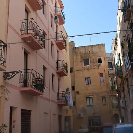 Apartment Al Civico 1 *