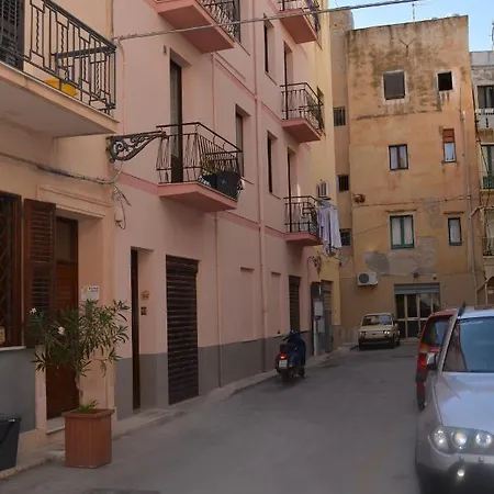 Al Civico 1 아파트